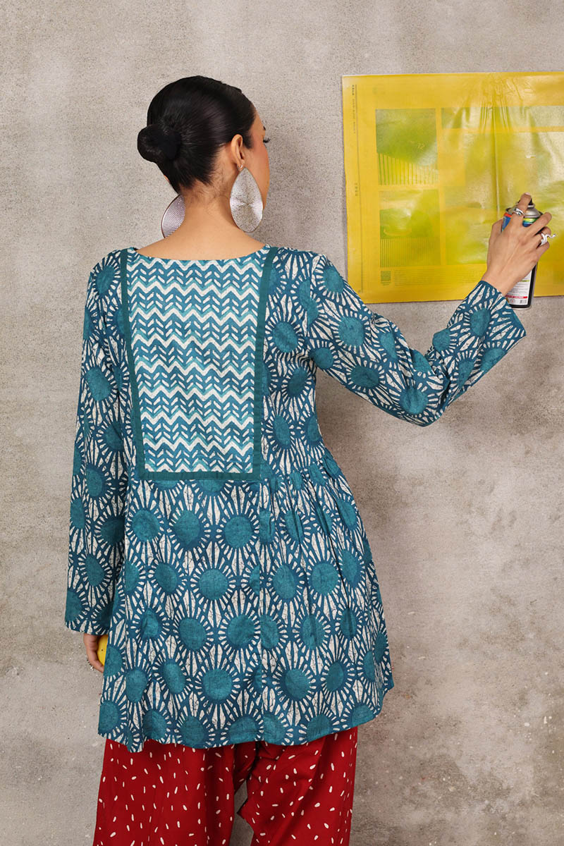 Nandana Craved Kurti