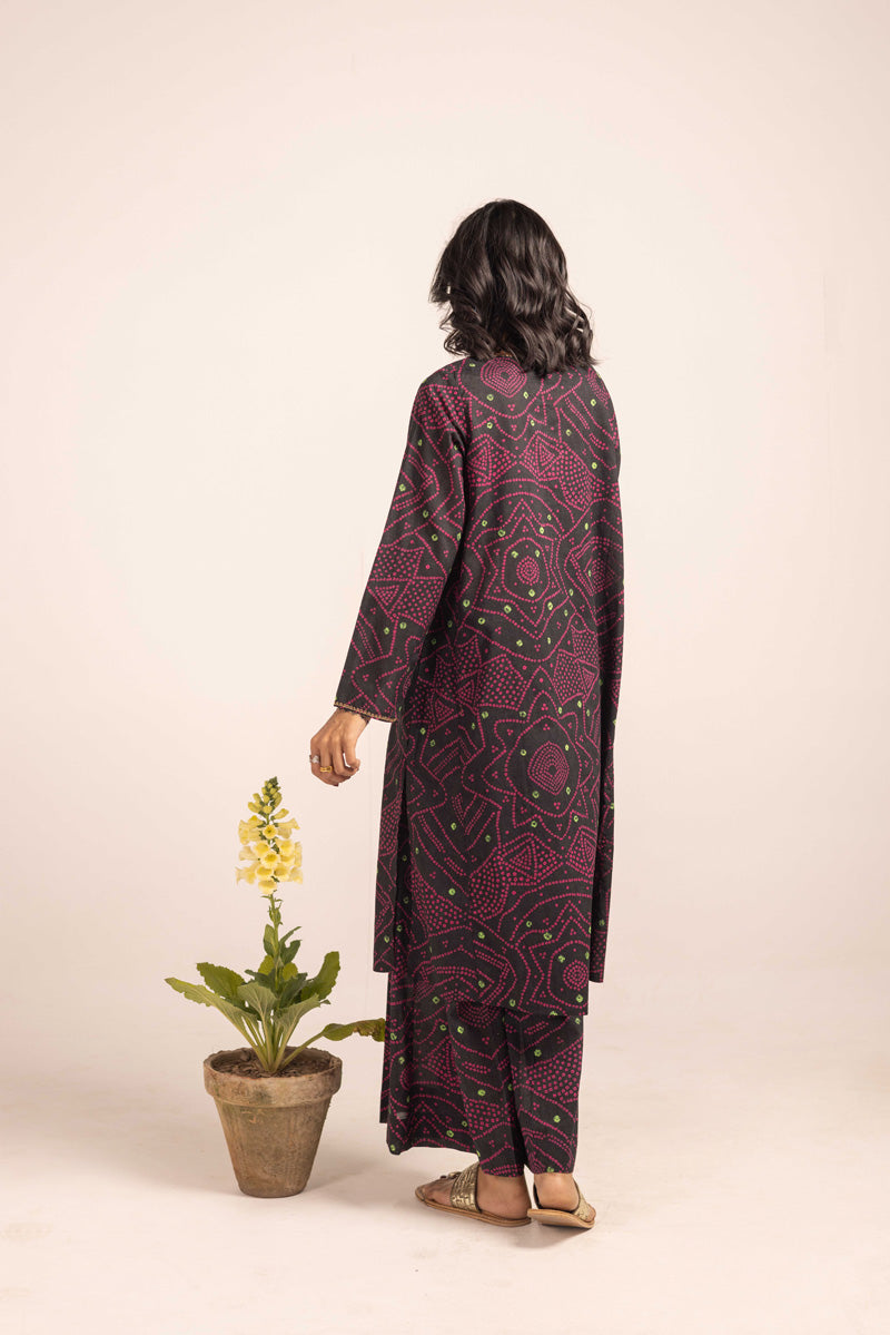 Bandhani Bliss Sunehri Taanka Set