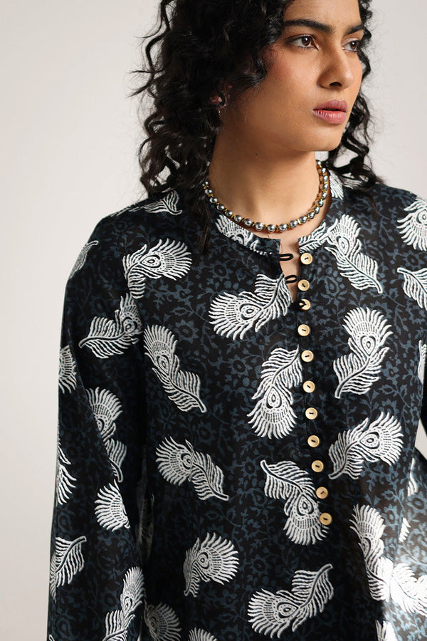 traditional dresses online in USA