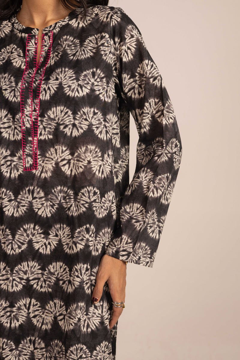 Shibori Spotlight Dyed Ensemble