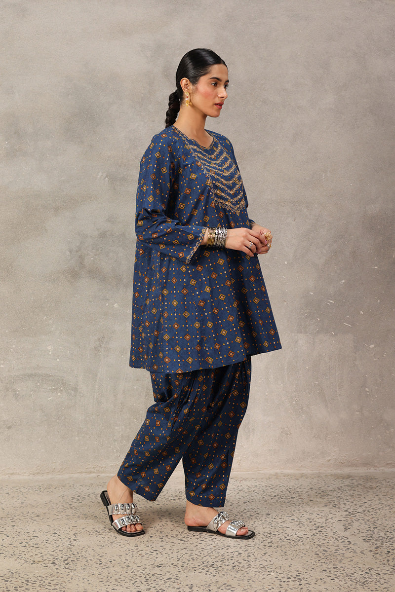 Aari Chunari Charm Ensemble