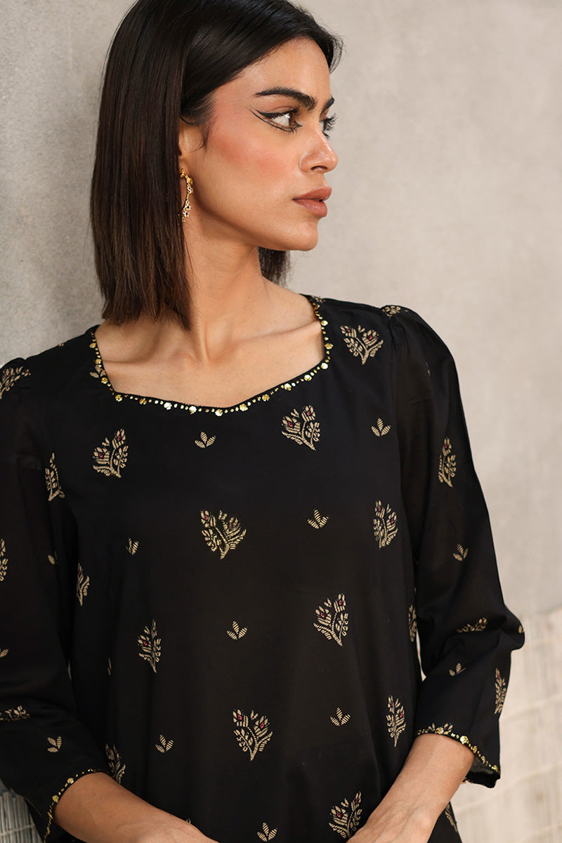 Jacquard Majesty Gharara Suit
