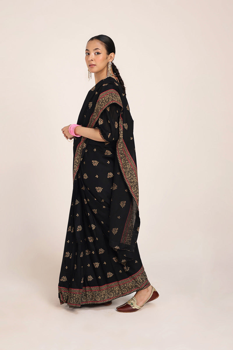 Zarqash Jacquard Majesty Saree