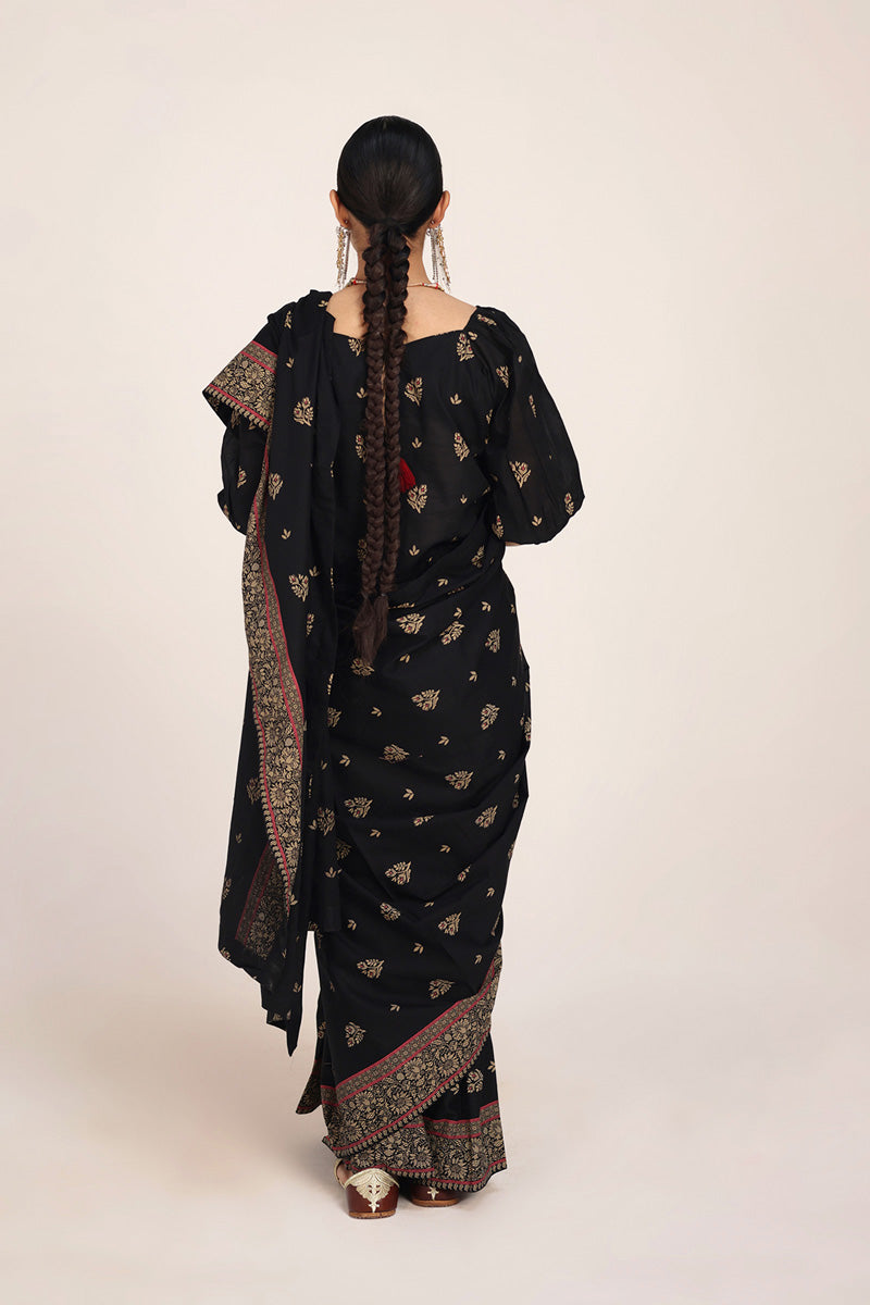 Zarqash Jacquard Majesty Saree