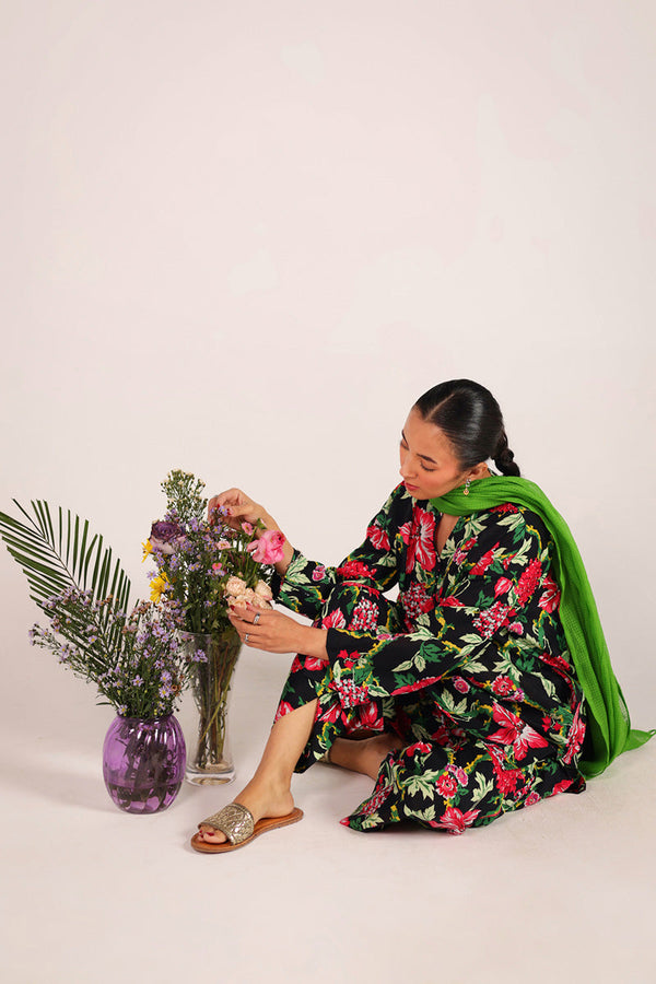 Essence of Enchanted Florals Ensemble