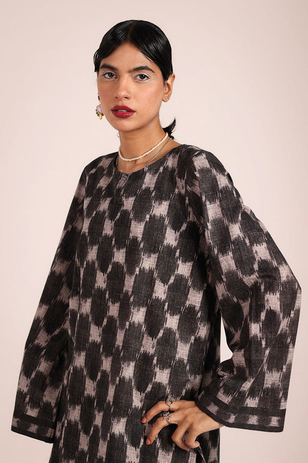 Ikat Illusion Ensemble