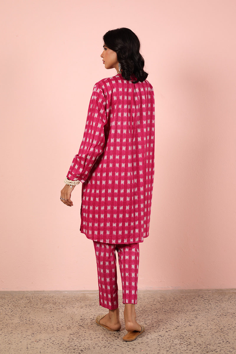 pink