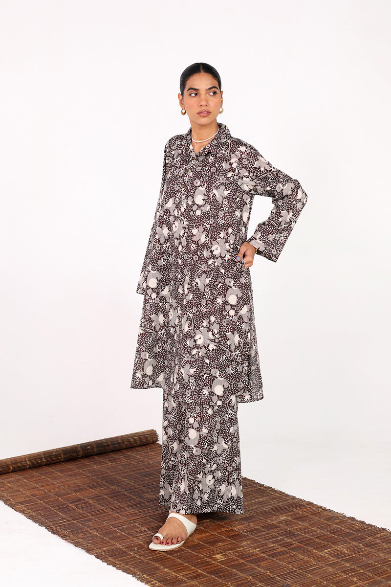 Collared Gul E Aqs Ensemble
