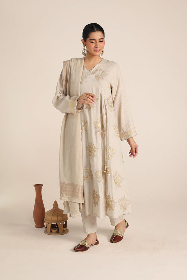 Zareen Kamal Dastan Suit