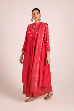 Zareen Gota Grace Suit