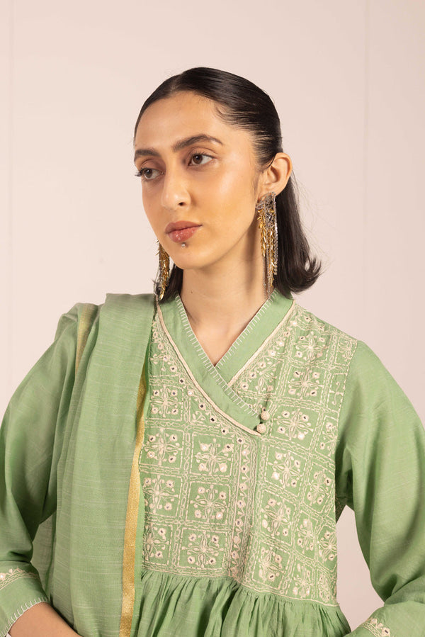 Aina Aangan Suit