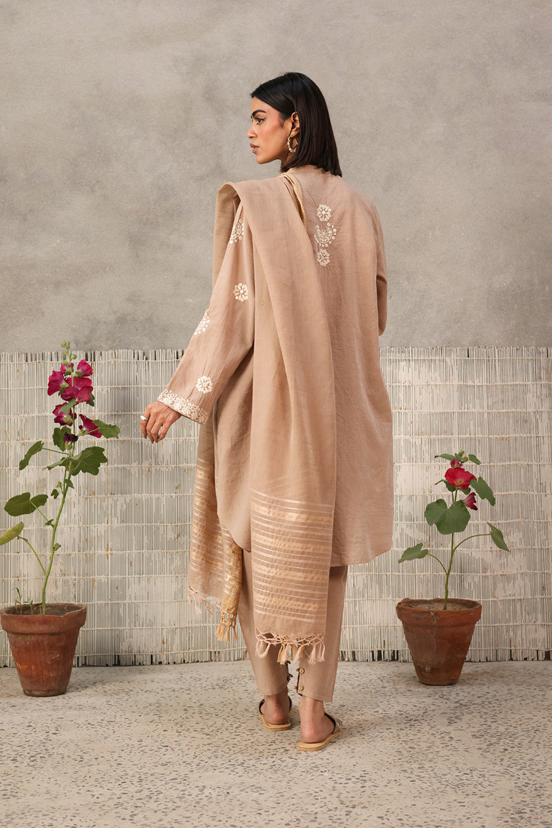 Aina Mehroz Duo