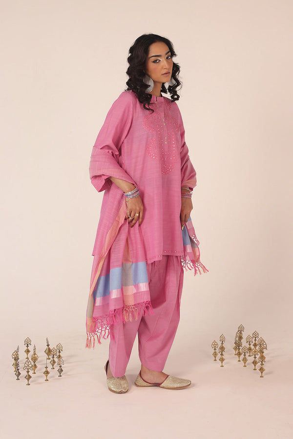 Aina Jhalak Suit