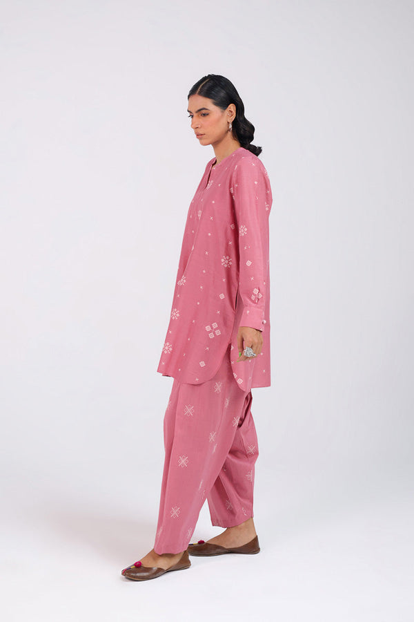 Chakoor Embroidered Set