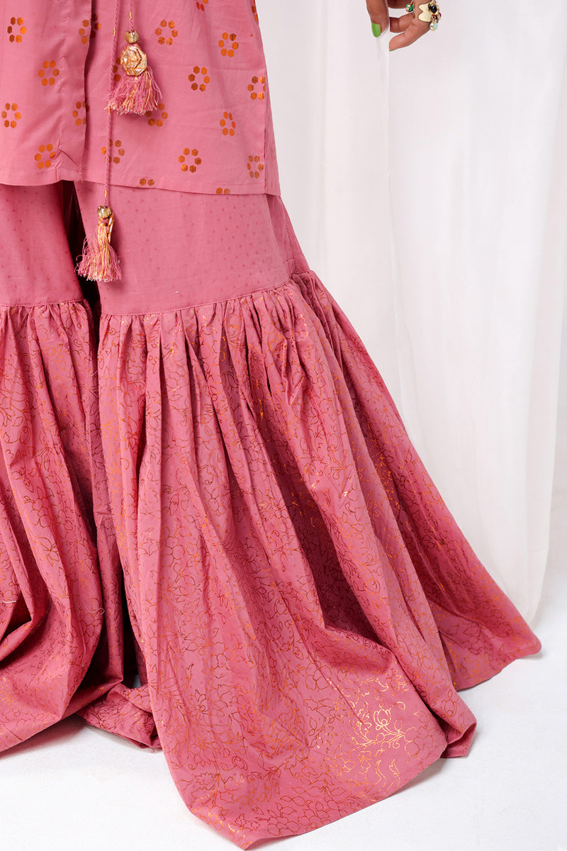 pink