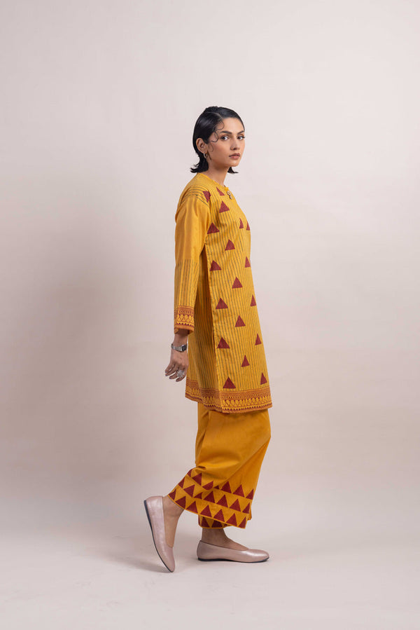 Black-Printed African Charm Duo