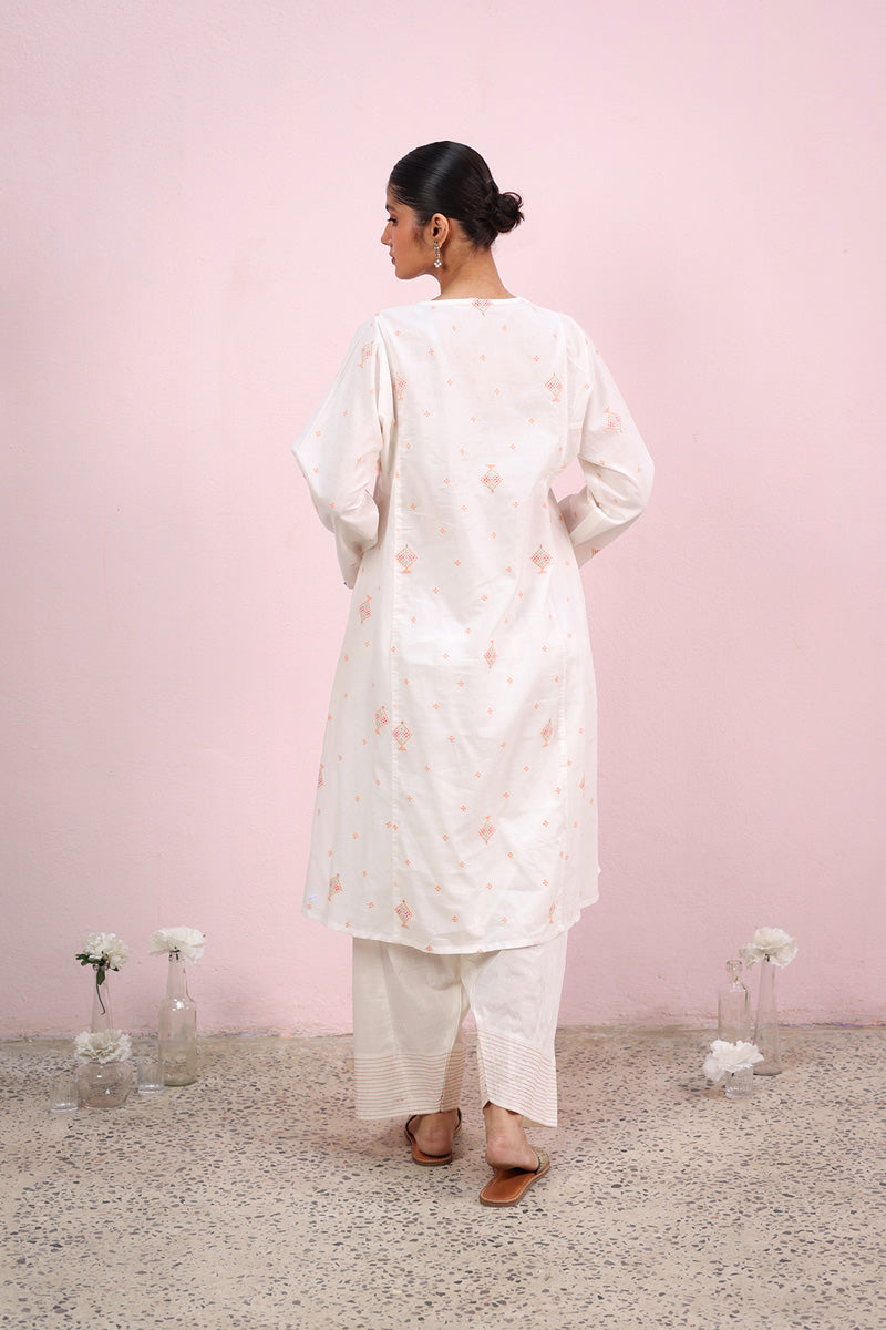 Tangalia Tales Woven Duo