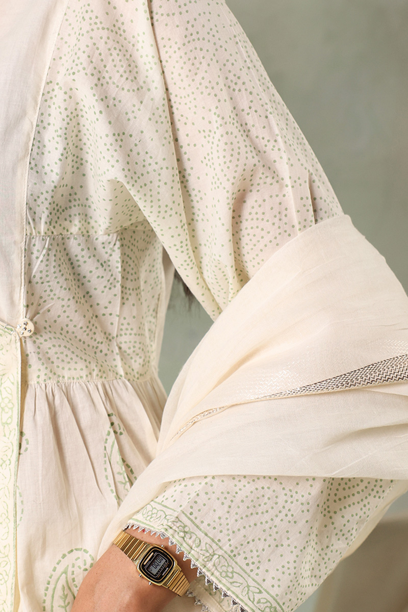 Husn-e-Anarkali 3 Piece Suit