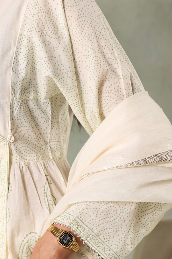 Husn-e-Anarkali 3 Piece Suit