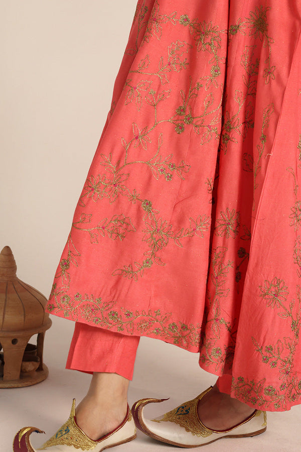 Hues of Red Gilded Flare Ensemble