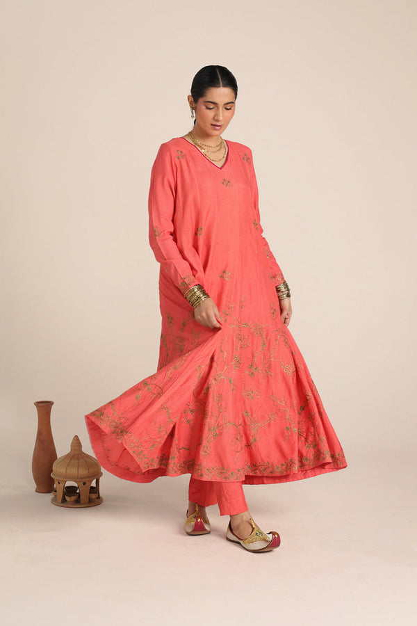 Hues of Red Gilded Flare Ensemble