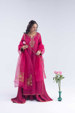 Hues of Red Signature 3-Piece Suit