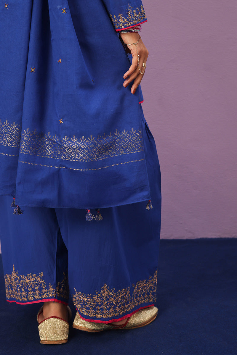Raat ki Rani Signature Suit