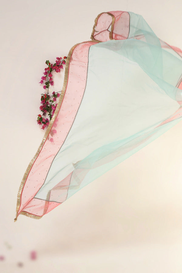 Mahrani Opulent Ensemble