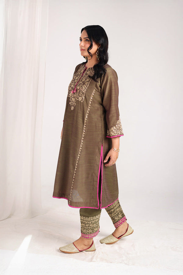 Shoukh Rang Dastaan Duo