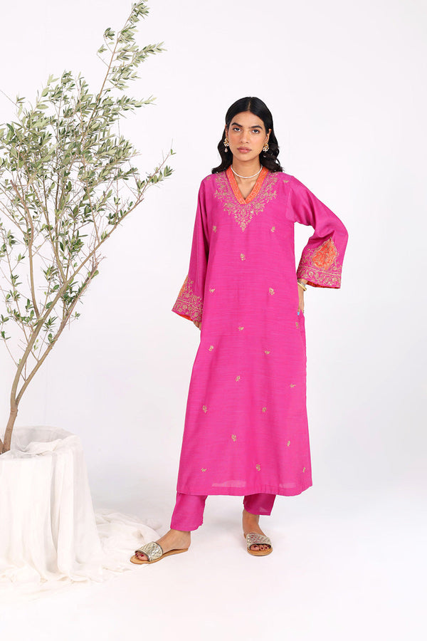 Shoukh Rang Gleaming Threads Ensemble