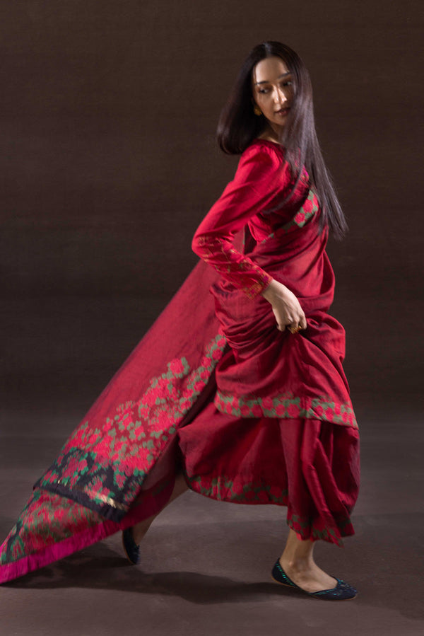 Golden Rose Opulent Saree
