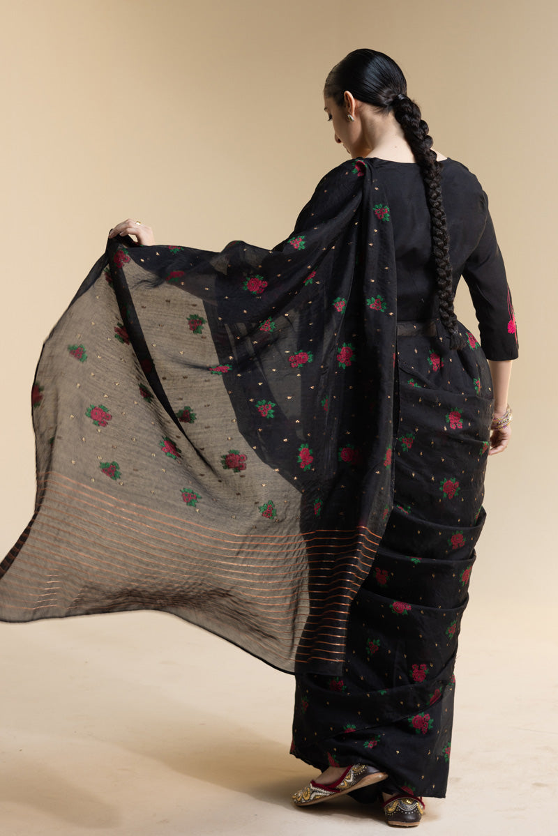 Golden Rose Jacquard Saree
