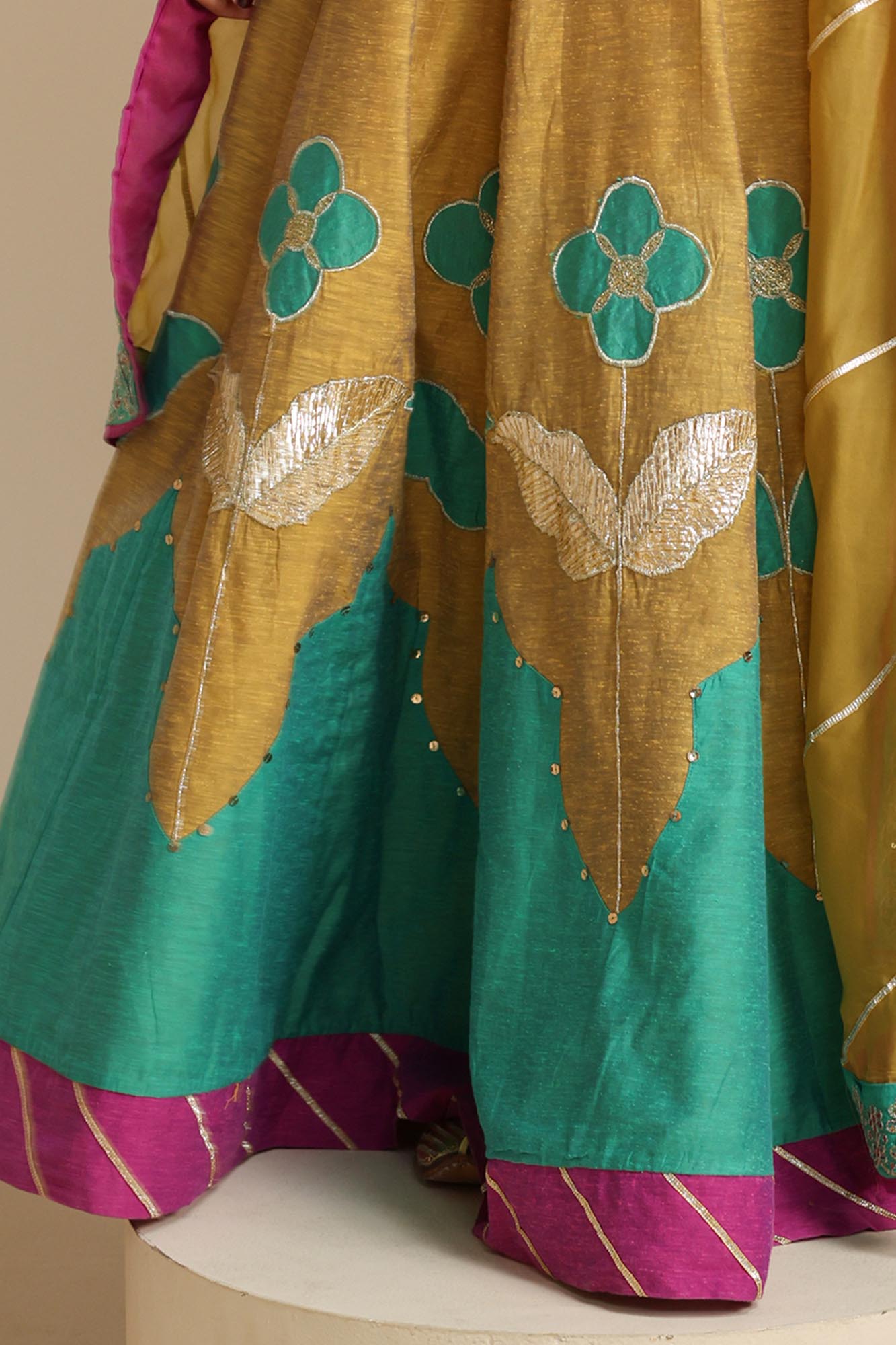 Embroidered Couture Lehnga Ensemble