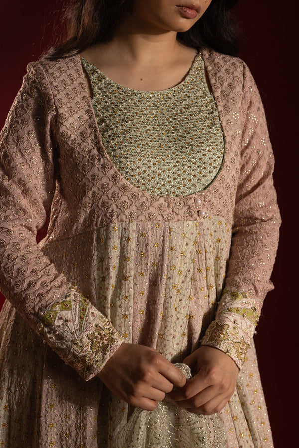 Zar-e-Nur Anarkali Set