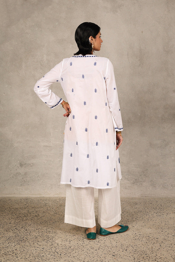 NKR Threaded tales kurta