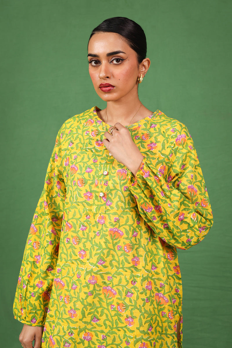 Amber Fiza Kurta