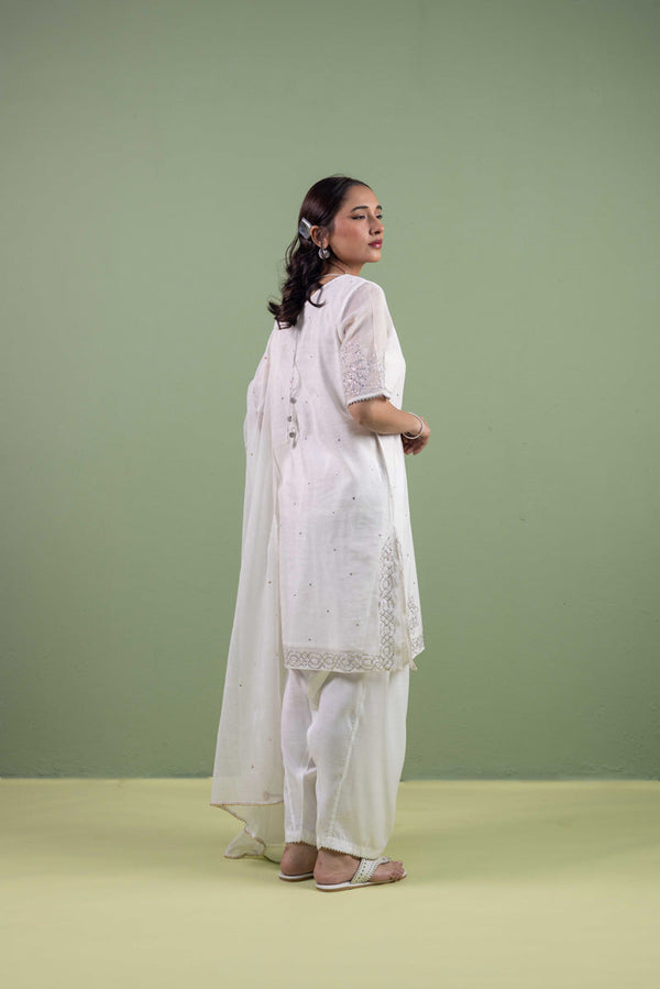 Zahra-e-Noor 3 Piece Suit