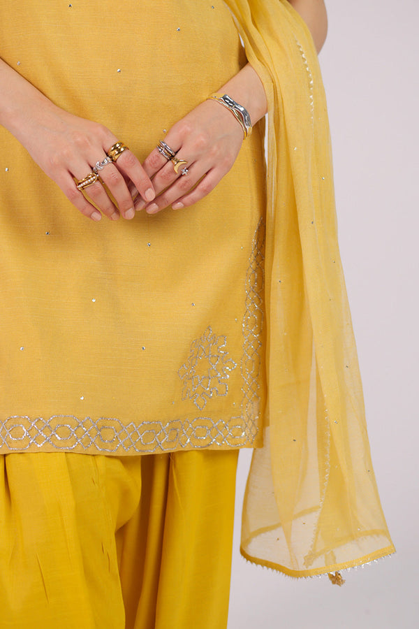 Zahra-e-Noor 3 Piece Suit