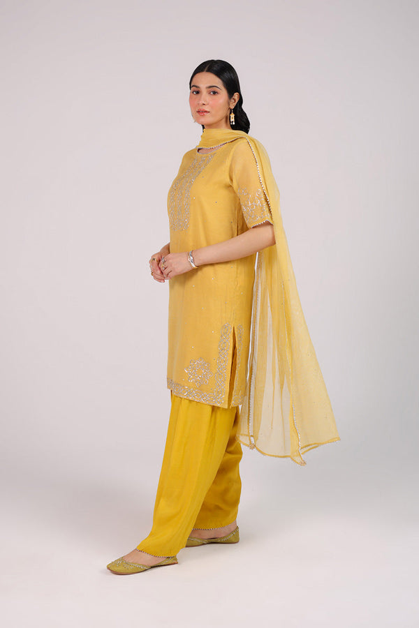 Zahra-e-Noor 3 Piece Suit