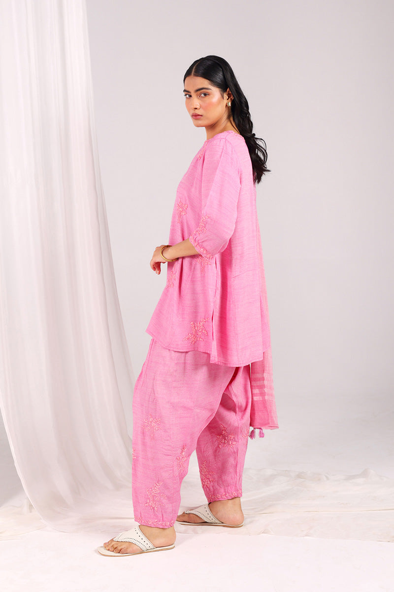 pink