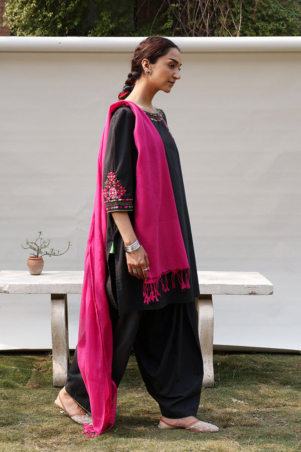 Hand-Crafted Kutch Bazaar Set