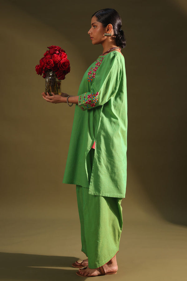 Hand-Crafted Kutch Bazaar Set