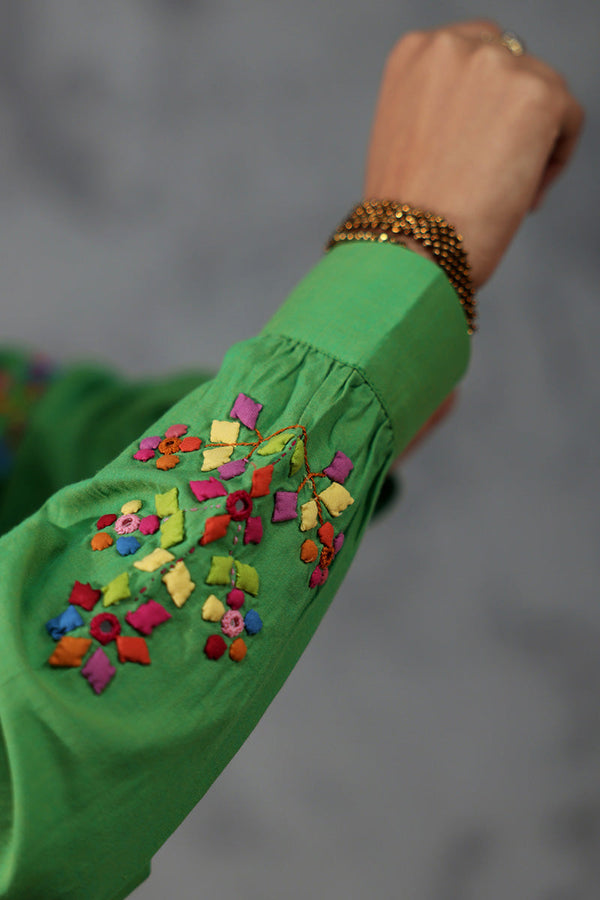 Kutch Bazaar Aina Set