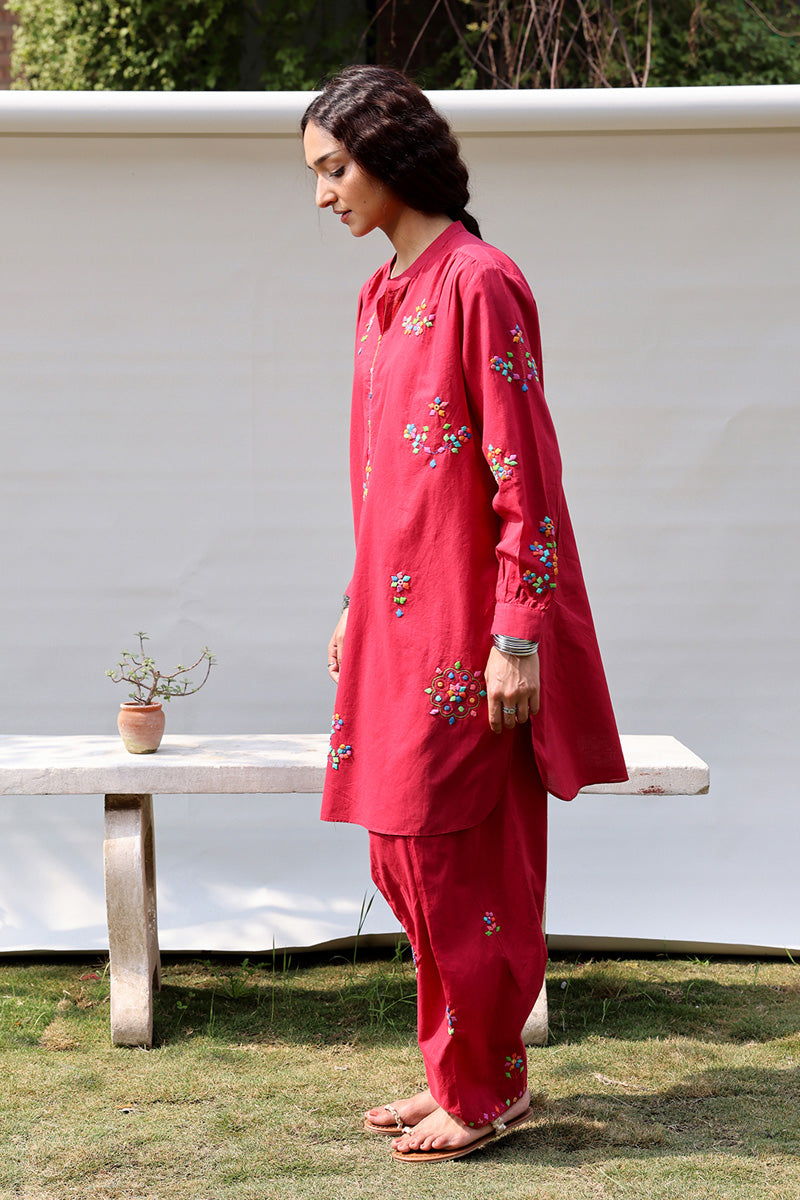 Kutch Bazaar Aina Set