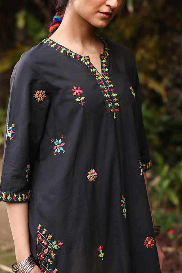 Patti Hand-Crafted Set