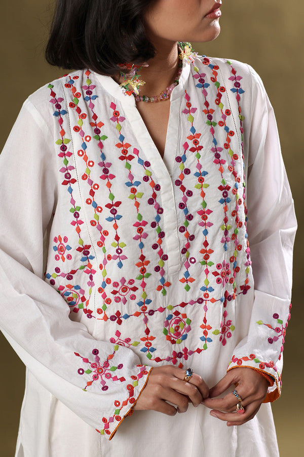 Hand-Crafted Tukri Set