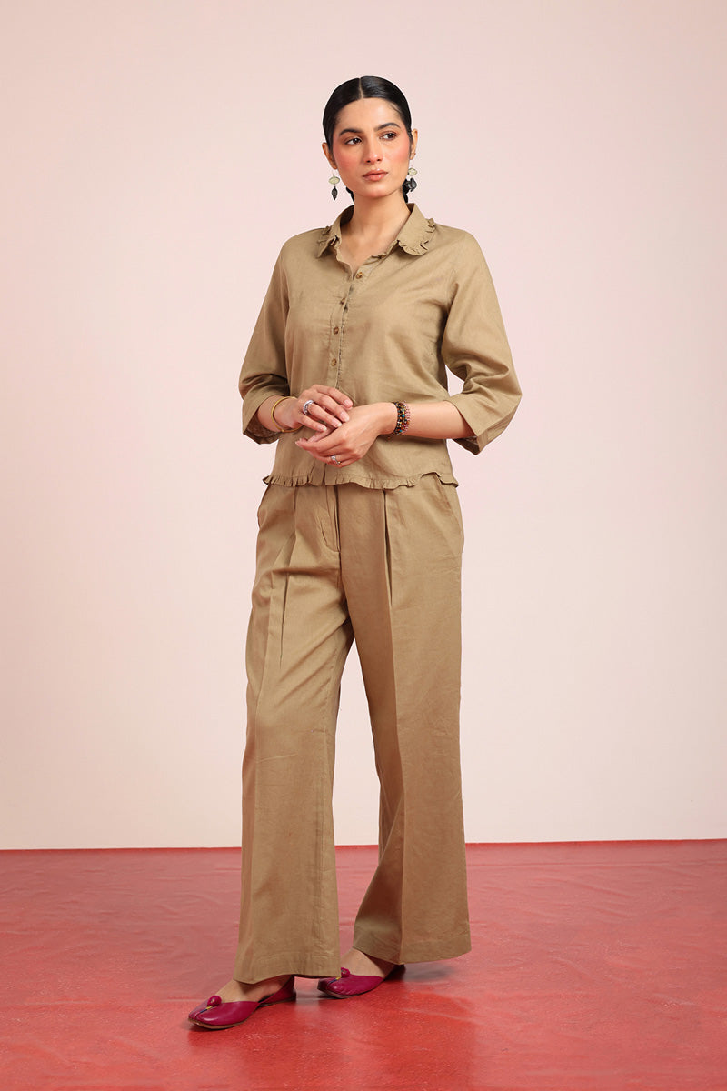 beige