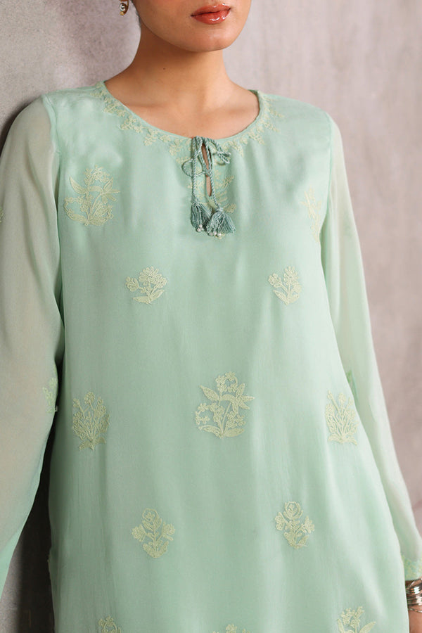 Efflorescence Petaline Ensemble