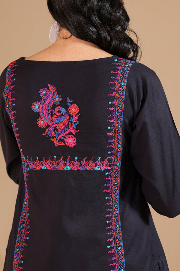 Color Waves Thread line Kurta