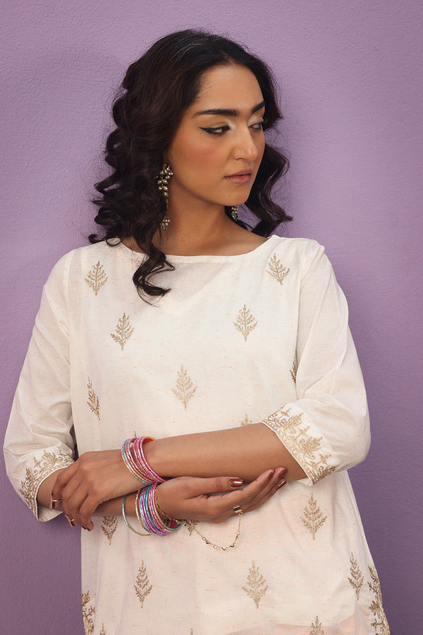 Nurmaya Gilded Glam Ensemble